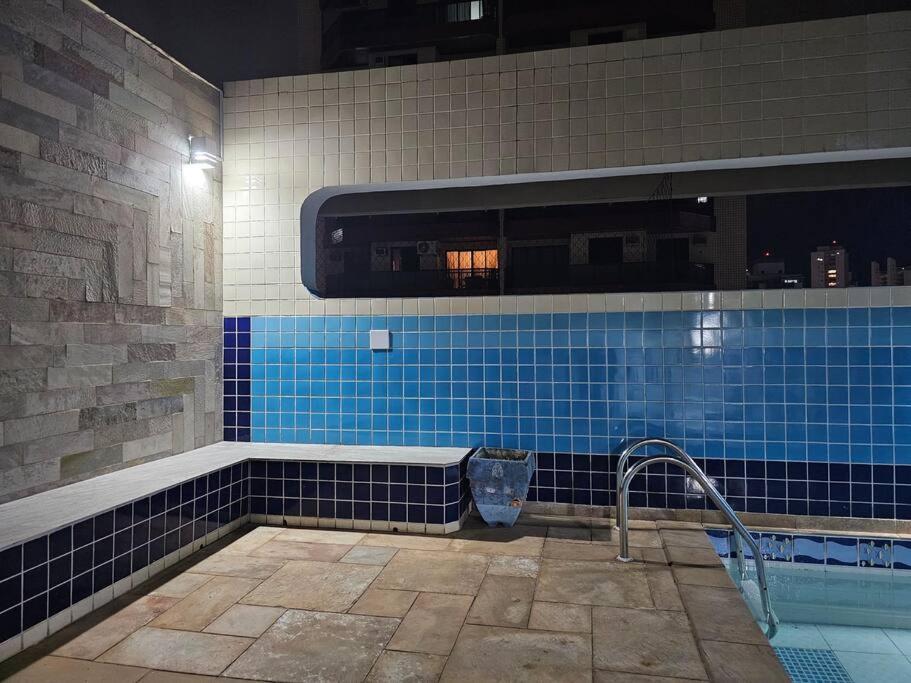Cobertura 51 De 3 Quartos Com Piscina E Churrasqueira Privativa Guaruja Luaran gambar